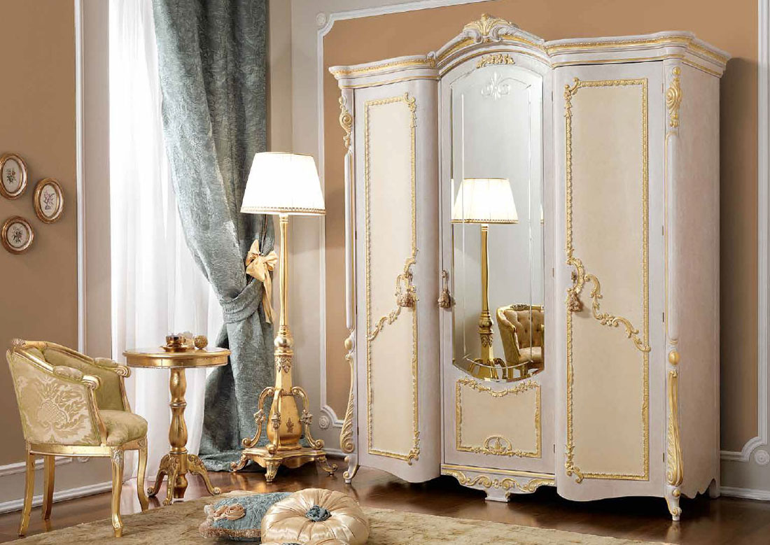 Armoire baroque