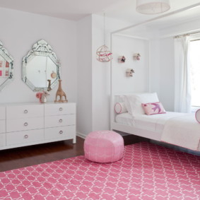 chambre pour une fille