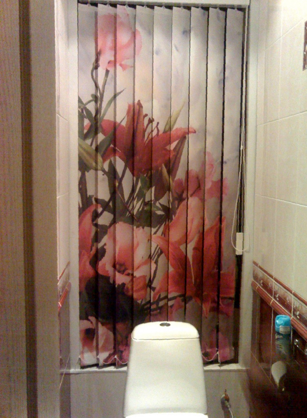 Impression photo sur stores verticaux dans les toilettes