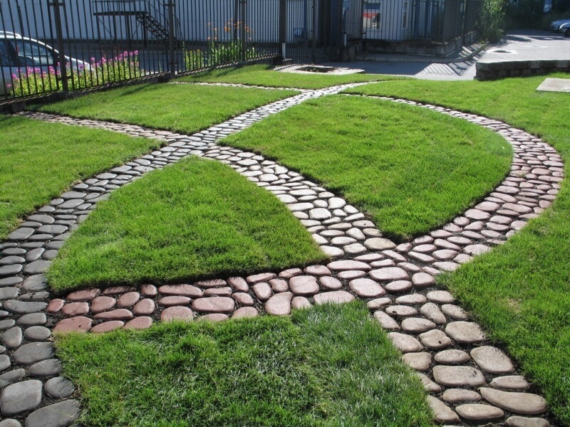 Allées de jardin en pierre naturelle