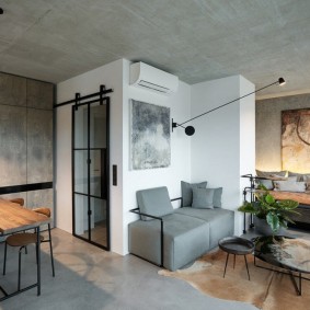 Grey loft style living room na kasangkapan