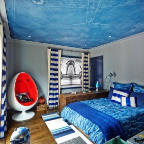 Conception de chambre de bébé en bleu