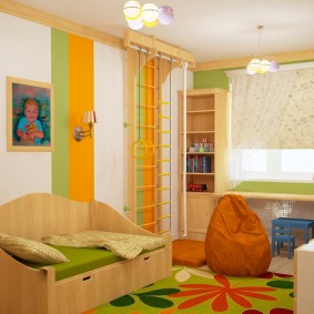 Conception de chambre d'enfants avec des accents orange