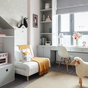 Intérieur d'une chambre d'enfants avec des meubles modulables