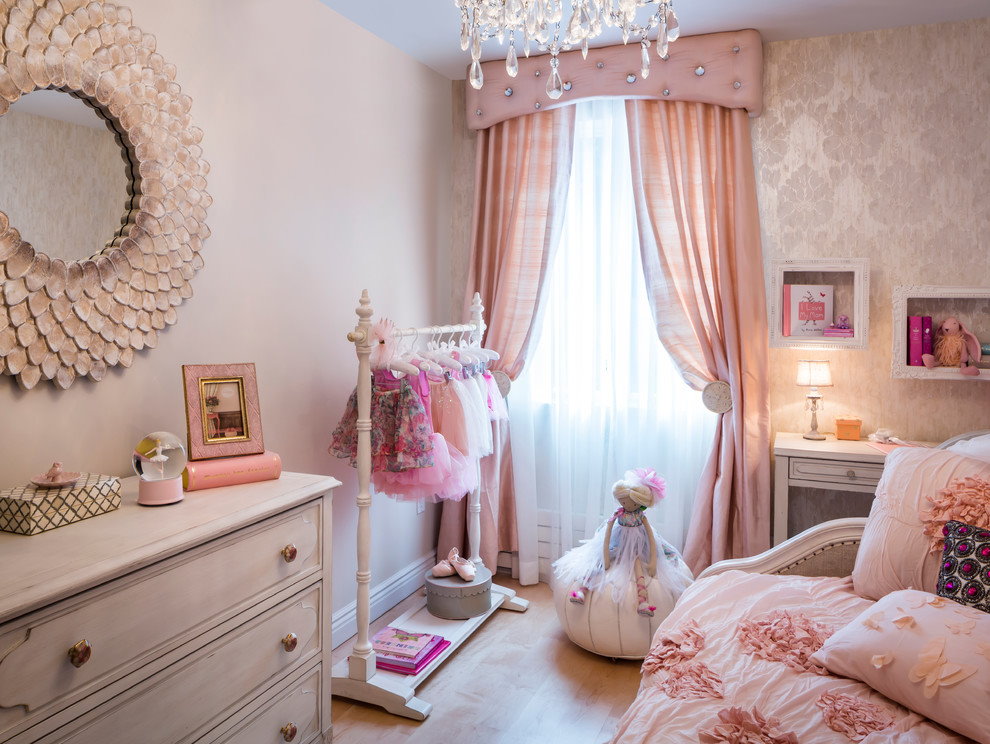 Intérieur d'une chambre d'enfant pour une jeune fashionista