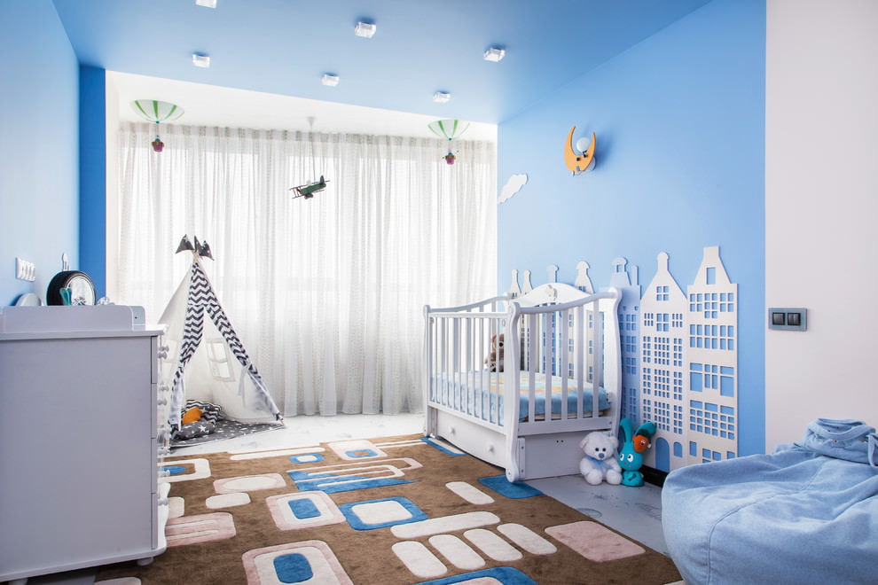 Aire de jeux dans la chambre de bébé