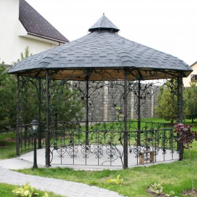 conception de gazebo en fer forgé