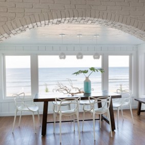 stone arch in the apartment