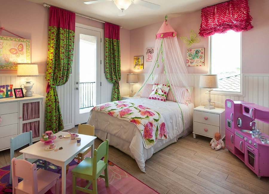 Intérieur de chambre préscolaire fille