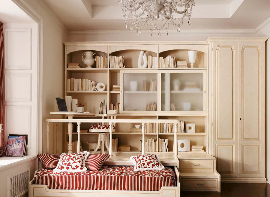 Mobilier lumineux dans une chambre d'enfant de 12 m²