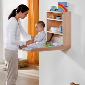 tables pour enfants avec une chaise types de conception