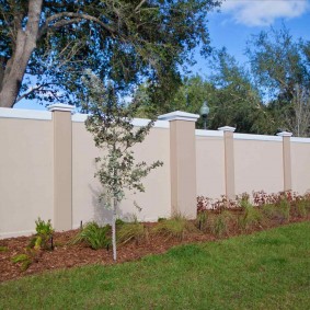 Light color of the blank fence