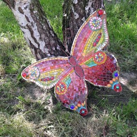 Beau papillon mosaïque