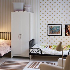 Une chambre confortable pour les petits enfants