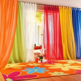 Tulle brillant dans le design de la chambre des enfants