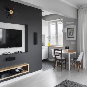 Mur gris à l'intérieur de l'appartement