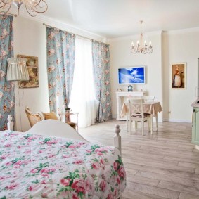 Provence française à l'intérieur de l'appartement