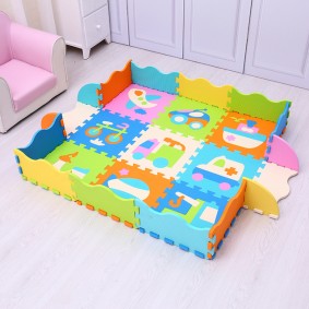 Petit tapis pour un petit enfant