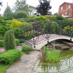 Coin pittoresque d'un jardin privé