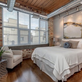 Intérieur de chambre de style loft