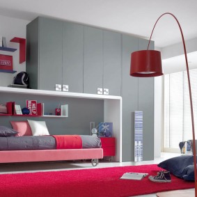 Mobilier moderne pour une chambre d'adolescent