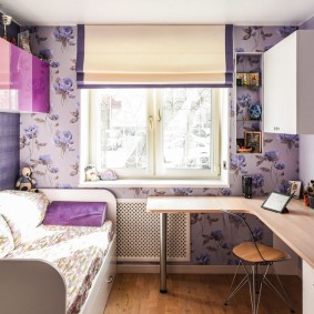 L'intérieur d'une petite chambre d'enfant