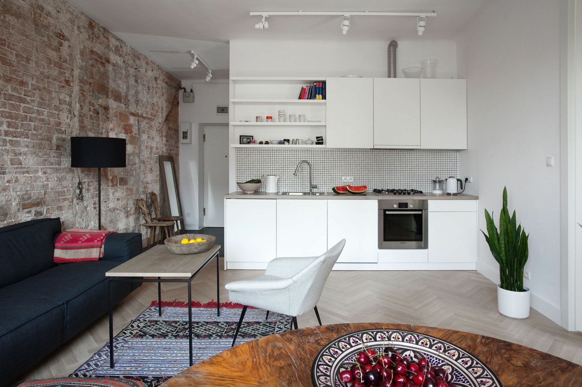 kitchen in studio apartment photo